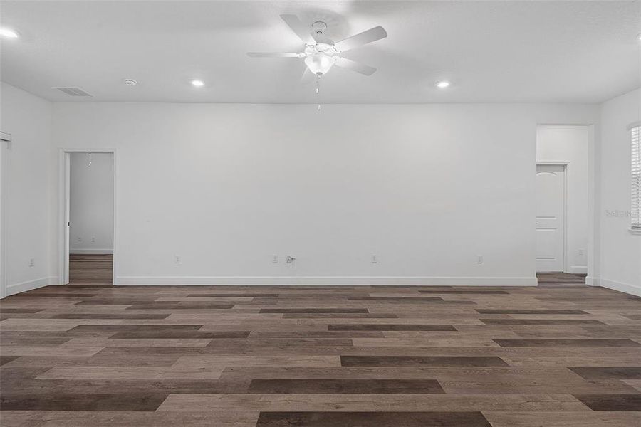 Spacious, unfurnished interior of a new home in , Palm Coast (Image 24).