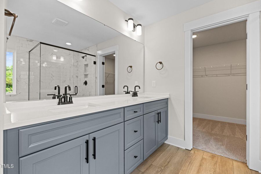 45-web-or-mls-596A7760