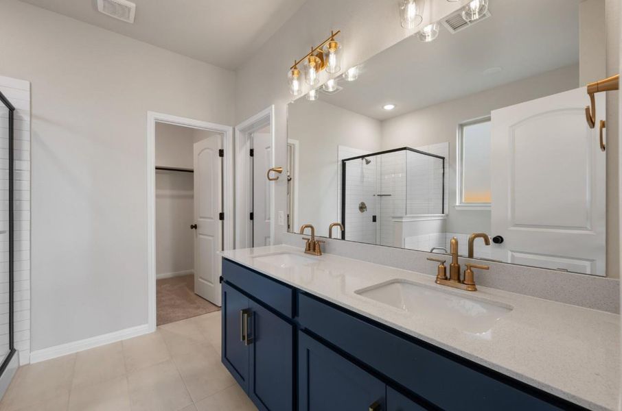 Furnished interior view inside a new home in Patterson Ranch, Georgetown (Image 14).
