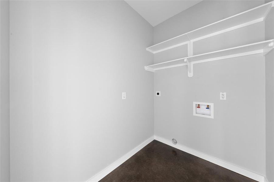 Spacious, unfurnished interior of a new home in , Gatesville (Image 21).