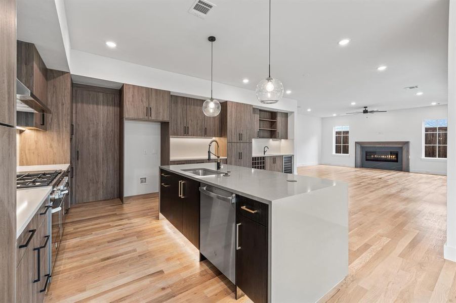 Furnished interior view inside a new home in , Dallas (Image 14).