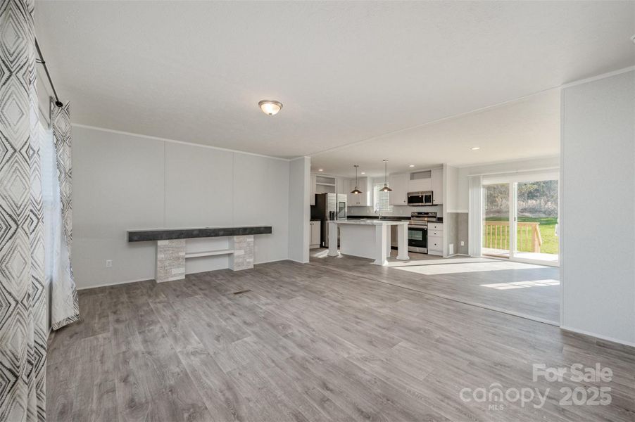 Spacious, unfurnished interior of a new home in , Shelby (Image 13).