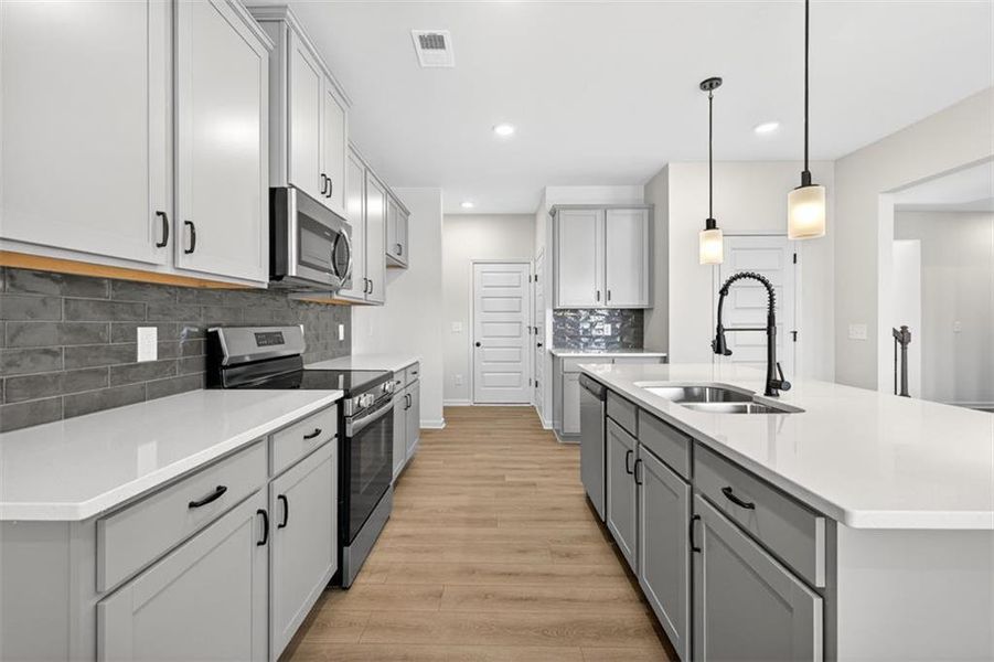 Furnished interior view inside a new home in Garrett Preserve, Douglasville (Image 7).