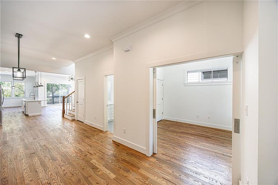 Spacious, unfurnished interior of a new home in , Atlanta (Image 24).