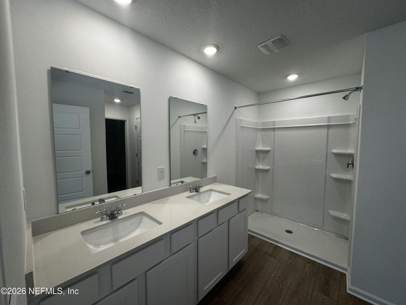 Furnished interior view inside a new home in Copes Landing, Jacksonville (Image 22).