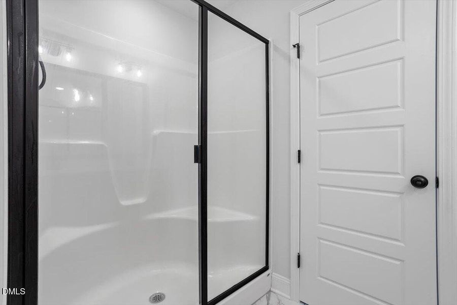 33-187 Clydes Point Way [2654876]_33