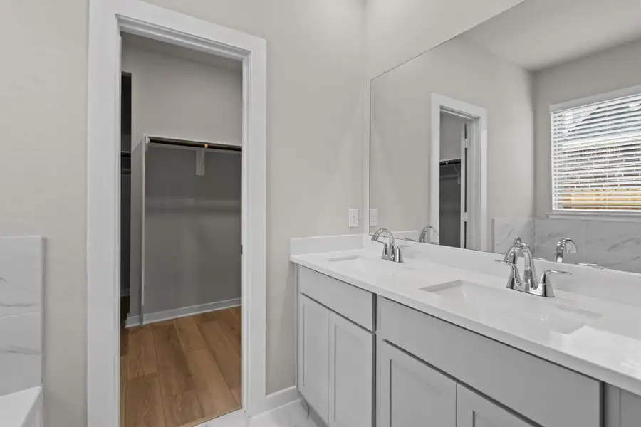 Furnished interior view inside a new home in Laurel Landing, Alvin (Image 7). Furnished interior view inside a new home in Laurel Landing, Alvin (Image 7).