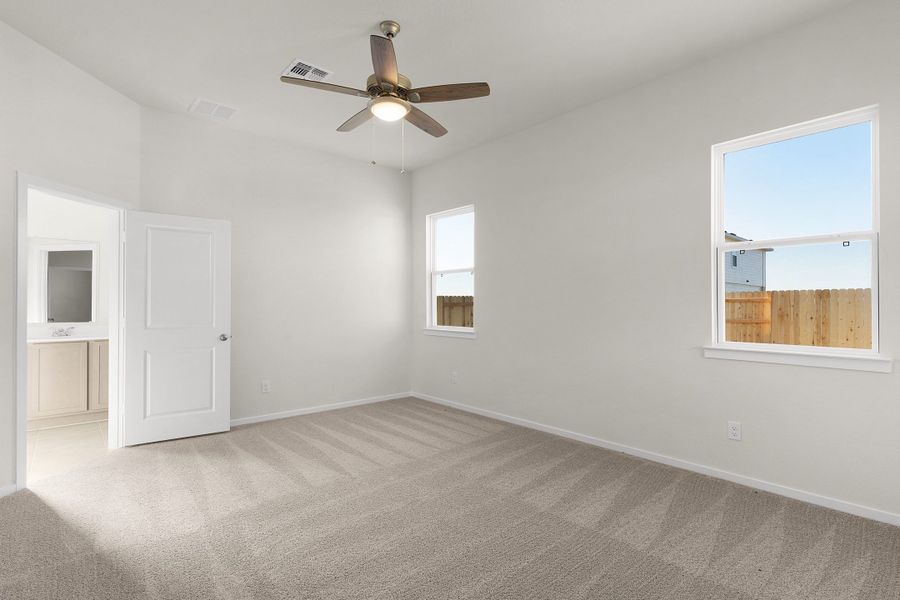 Spacious, unfurnished interior of a new home in Briarwood, Elgin (Image 20). Spacious, unfurnished interior of a new home in Briarwood, Elgin (Image 20).