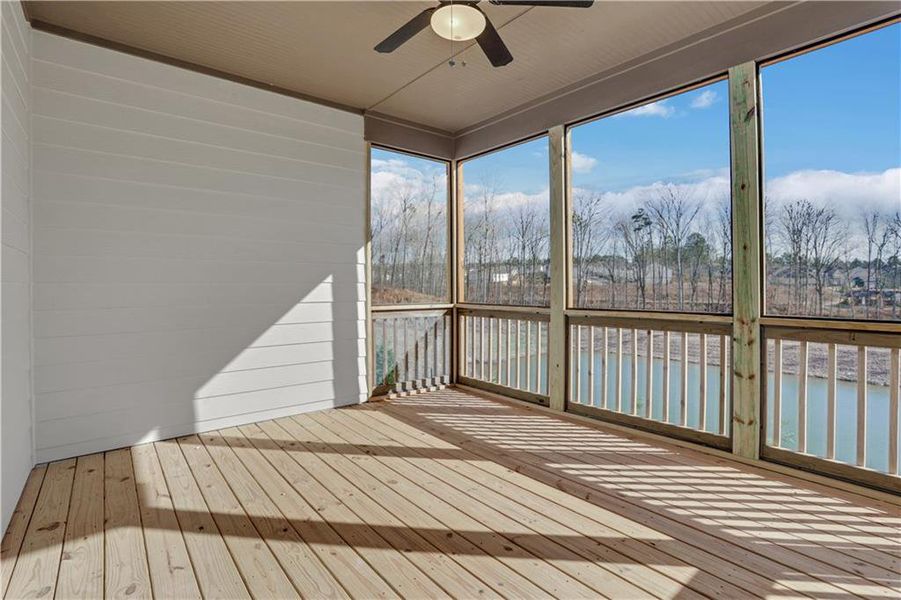 Exterior details and patio area of a home in Twin Lakes, Hoschton (Image 27).