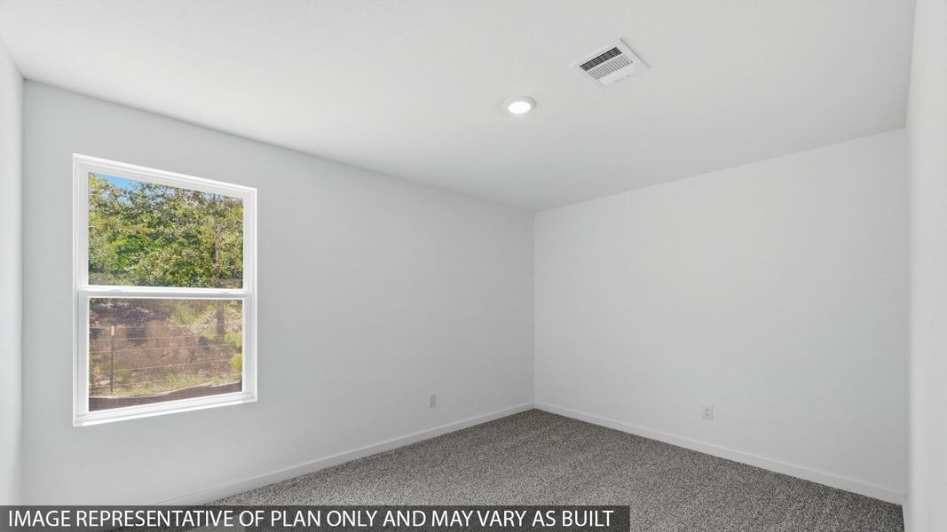 Spacious, unfurnished interior of a new home in Baron Village, Conroe (Image 14).
