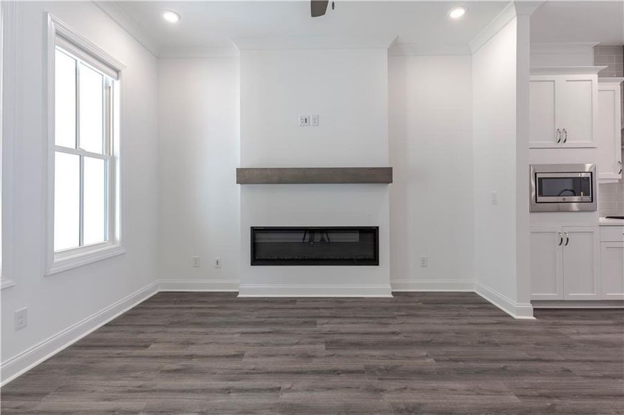 Image 33 of a home in Waterside Condos.