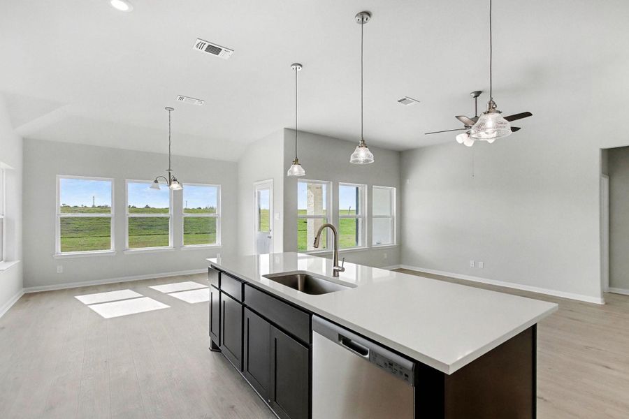 Furnished interior view inside a new home in Columbia Lakes, West Columbia (Image 4).