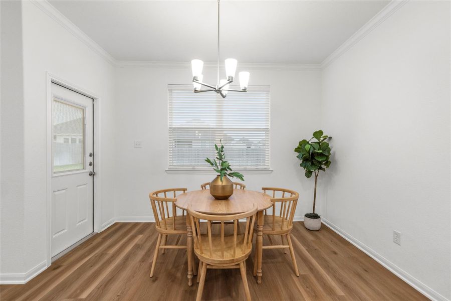 Furnished interior view inside a new home in , Temple (Image 32).