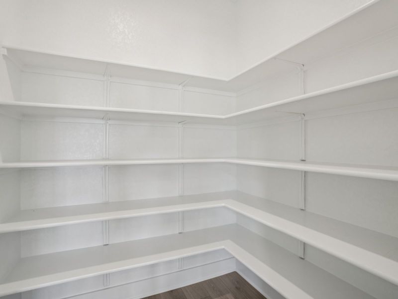 Spacious, unfurnished interior of a new home in Fox Falls, Boerne (Image 22). Spacious, unfurnished interior of a new home in Fox Falls, Boerne (Image 22).