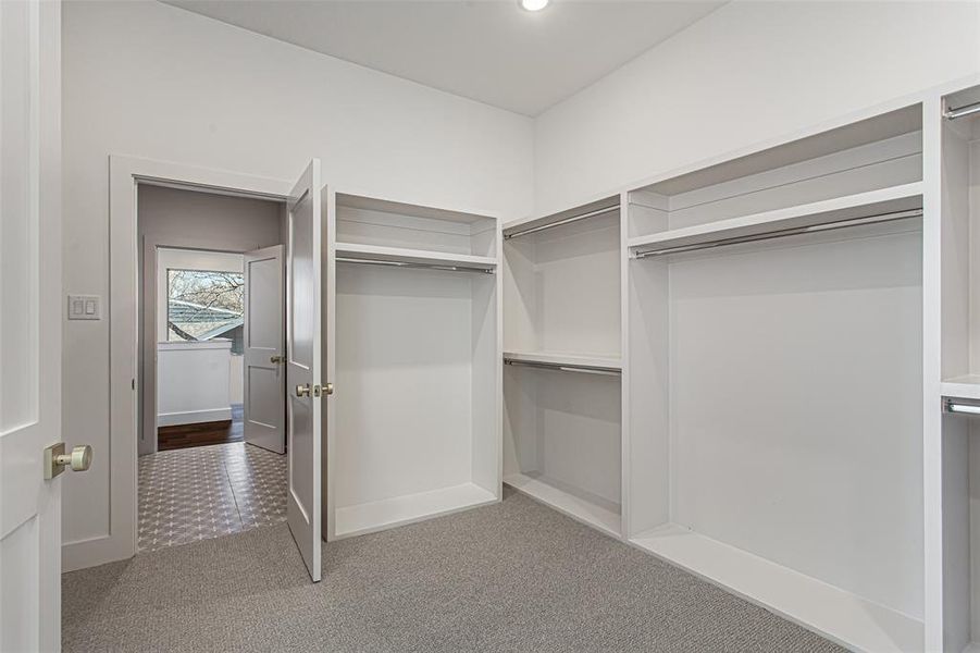 Spacious, unfurnished interior of a new home in , Dallas (Image 33). Spacious, unfurnished interior of a new home in , Dallas (Image 33).