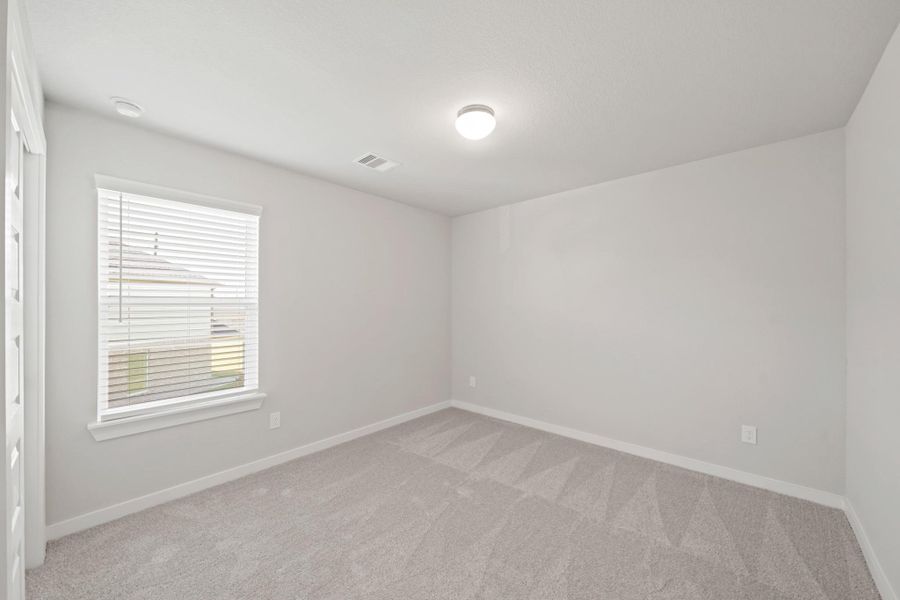 Spacious, unfurnished interior of a new home in Briarwood Crossing, Rosenberg (Image 13). Spacious, unfurnished interior of a new home in Briarwood Crossing, Rosenberg (Image 13).