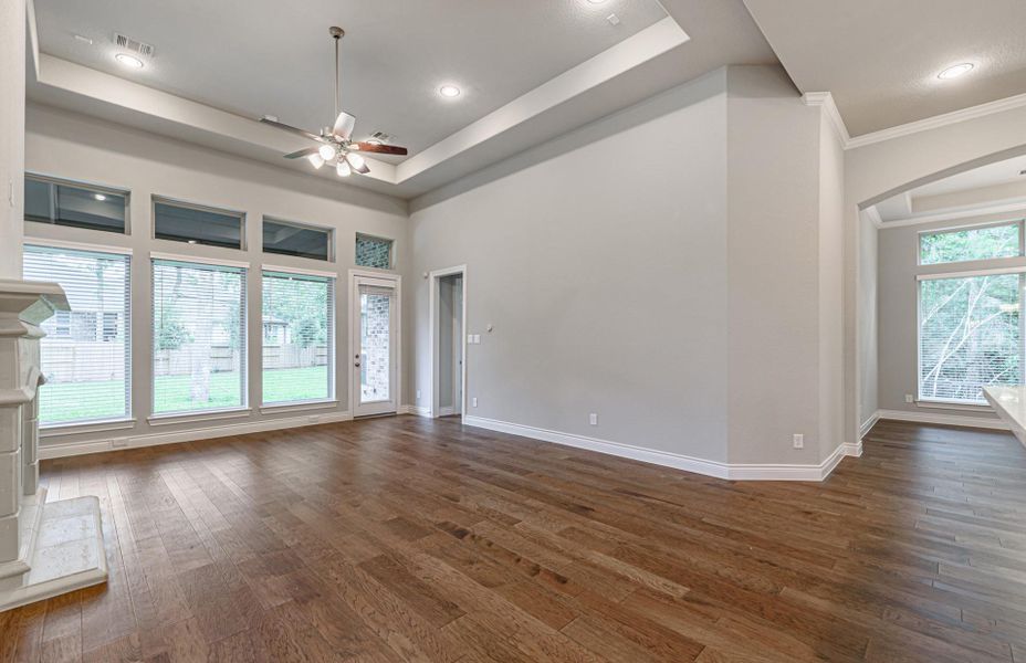 **Representative Photo** **Representative Photo**