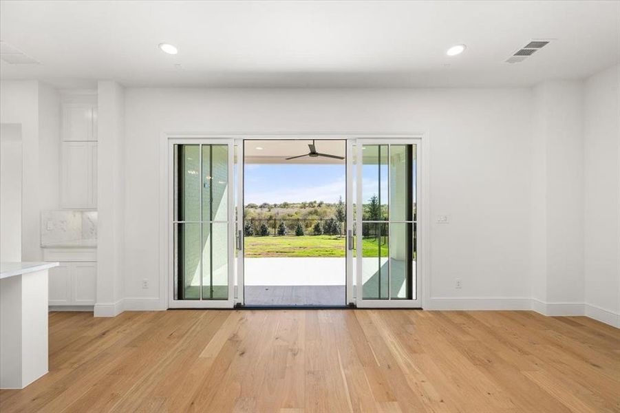 Spacious, unfurnished interior of a new home in Montrachet, Fort Worth (Image 13).
