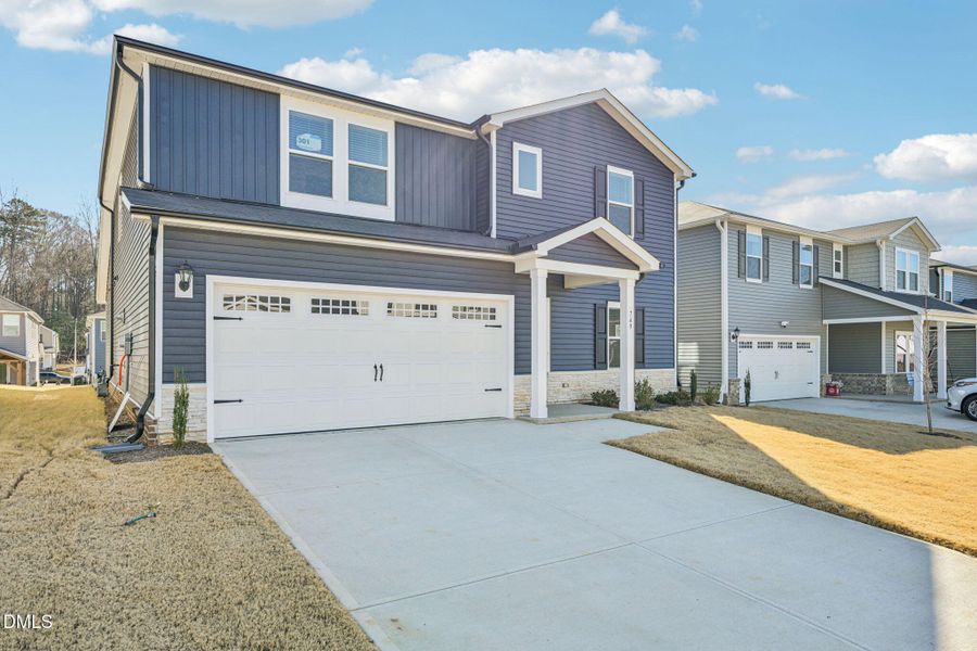 2-web-or-mls-Raleigh - Oak Manor - 749 D