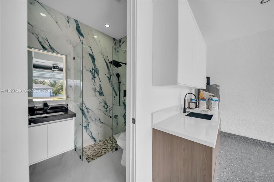 Furnished interior view inside a new home in , Lehigh Acres (Image 15).