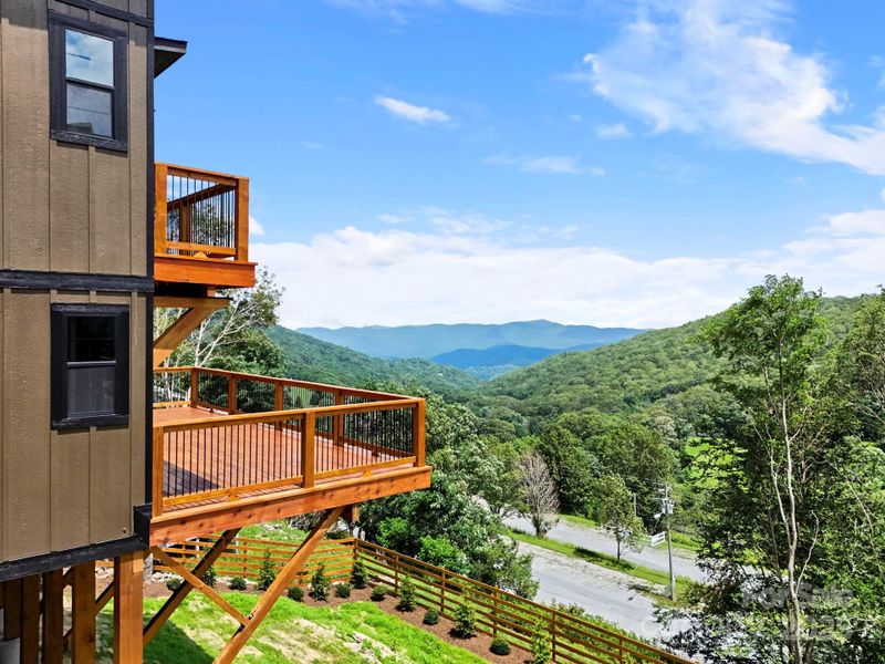 Image 28 of a home in .