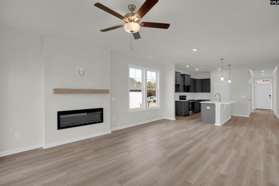 Spacious, unfurnished interior of a new home in Rolling Hills, Prosperity (Image 28). Spacious, unfurnished interior of a new home in Rolling Hills, Prosperity (Image 28).