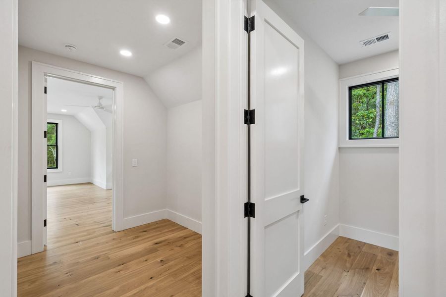 Spacious, unfurnished interior of a new home in , Johns Island (Image 81).