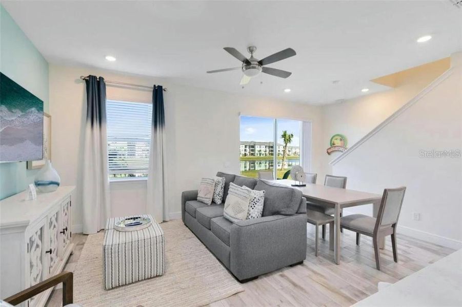 Furnished interior view inside a new home in , Kissimmee (Image 7).