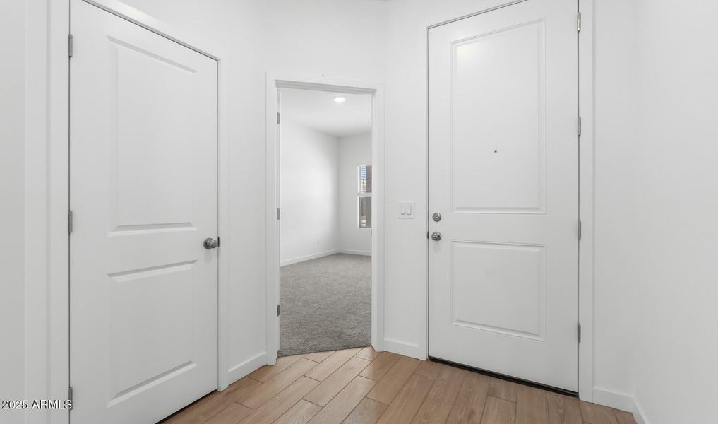 LS Lot #125 Foyer (Large)