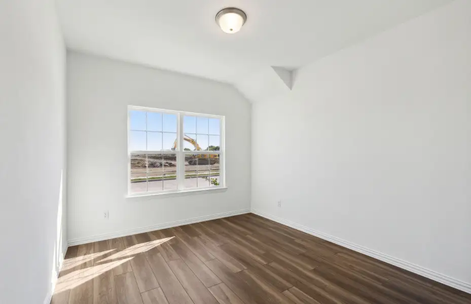 Spacious, unfurnished interior of a new home in Westside Preserve, Midlothian (Image 5).