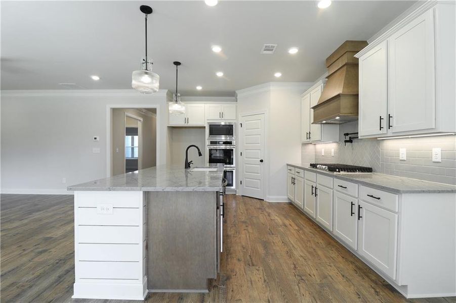 Furnished interior view inside a new home in Red Oak Ridge, Loganville (Image 3).