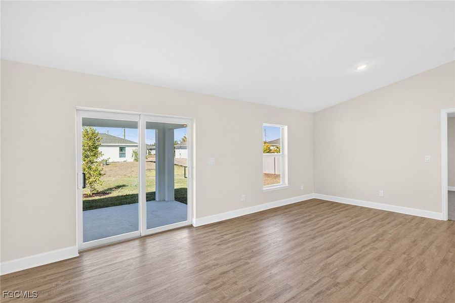 Spacious, unfurnished interior of a new home in Cape Coral, Cape Coral (Image 20). Spacious, unfurnished interior of a new home in Cape Coral, Cape Coral (Image 20).