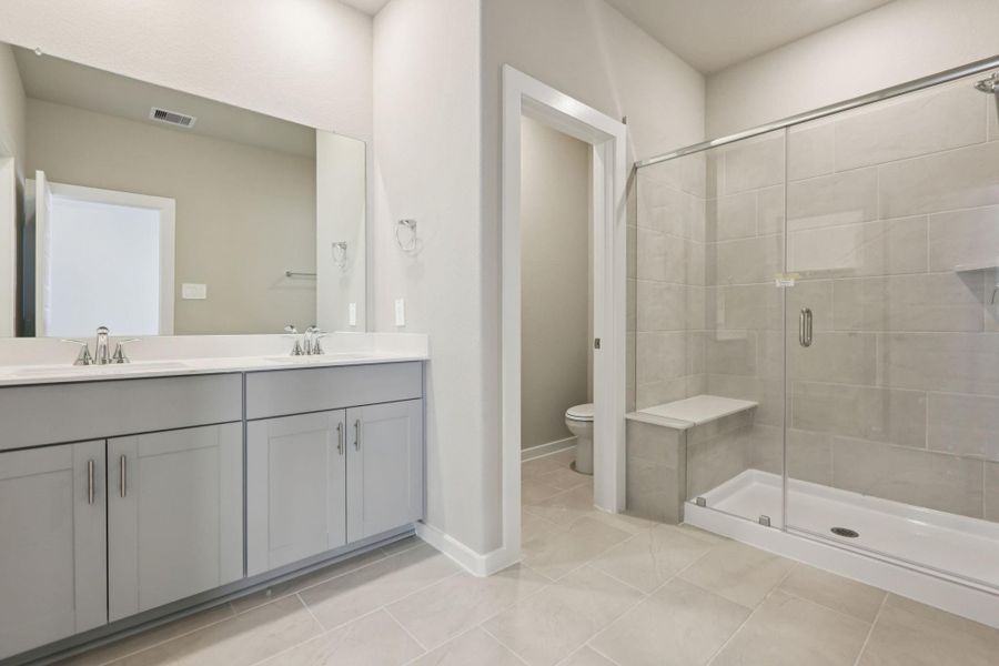 Furnished interior view inside a new home in Kemah Crossing - City Series, Kemah (Image 16). Furnished interior view inside a new home in Kemah Crossing - City Series, Kemah (Image 16).