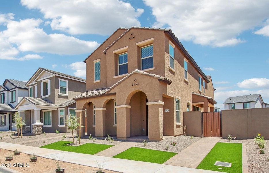 2-web-or-mls-N 23rd Ave-1705-002