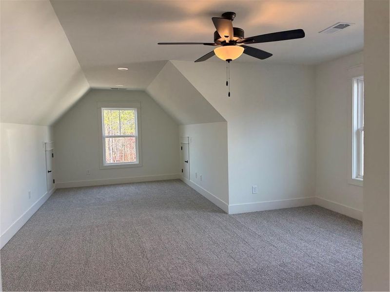 Spacious, unfurnished interior of a new home in , Waleska (Image 29).