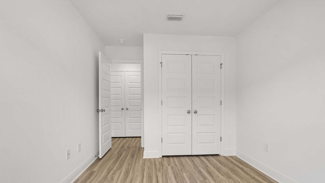 Spacious, unfurnished interior of a new home in Hawks Landing Townhomes, Santa Rosa Beach (Image 27).
