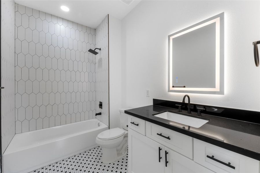 Furnished interior view inside a new home in , Houston (Image 5).