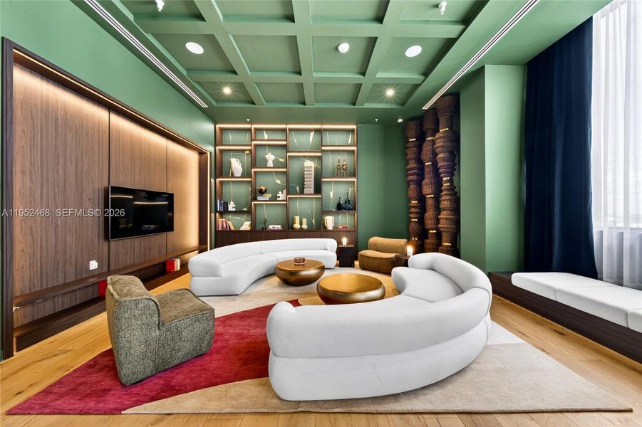 Community amenities in , Miami (Image 32).