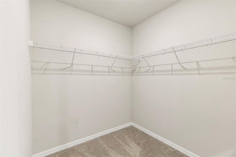 Spacious, unfurnished interior of a new home in Park East, Plant City (Image 13).