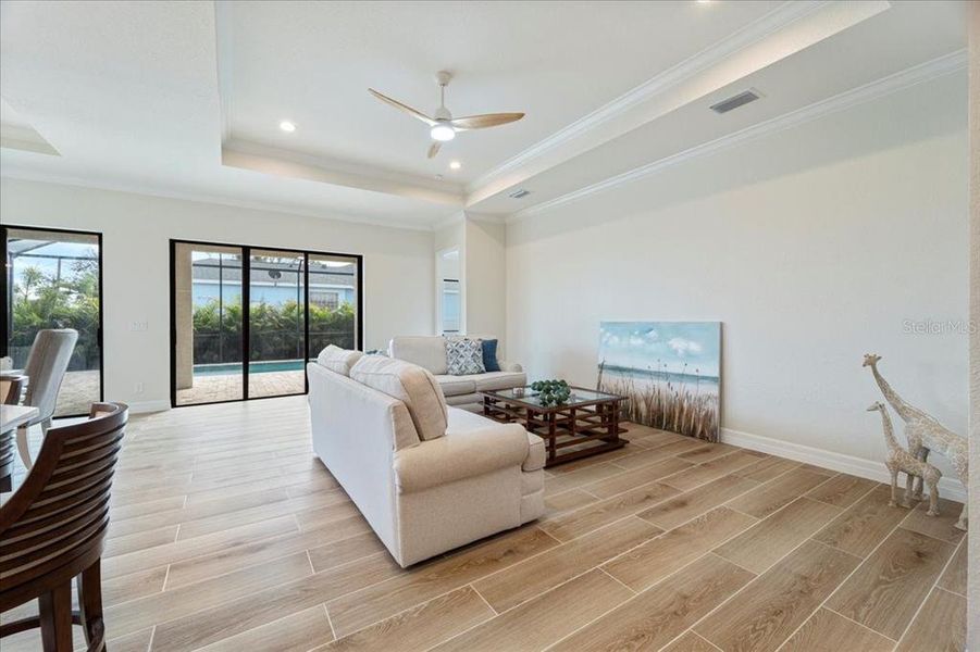 Furnished interior view inside a new home in , Port Charlotte (Image 31).