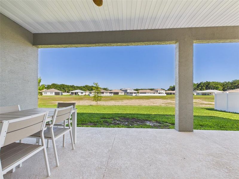 Exterior details and patio area of a home in , Ocala (Image 3).