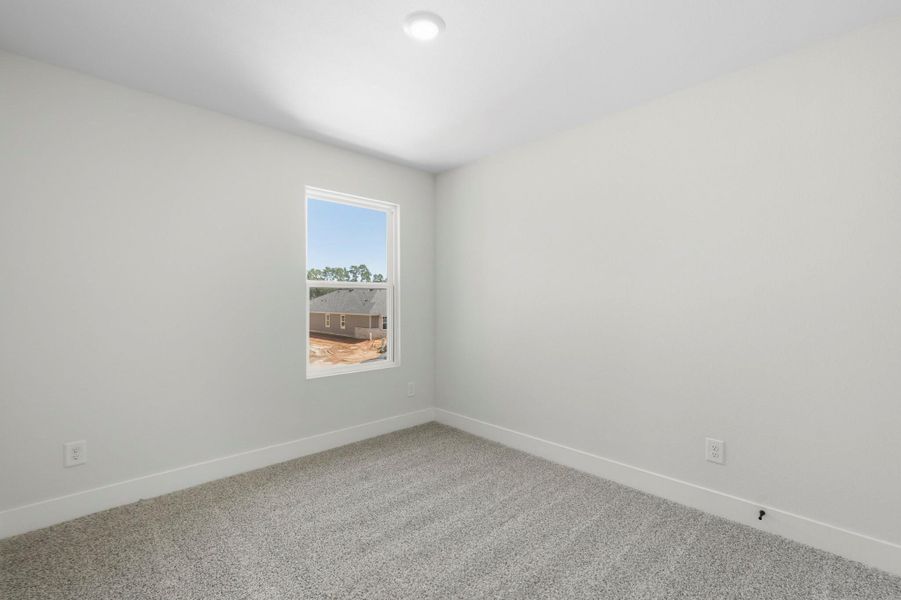 Spacious, unfurnished interior of a new home in Chapel Lakes, Montgomery (Image 14).