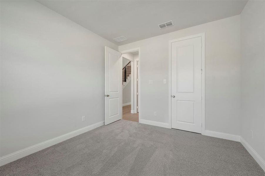 Spacious, unfurnished interior of a new home in Aster Park, McKinney (Image 37).