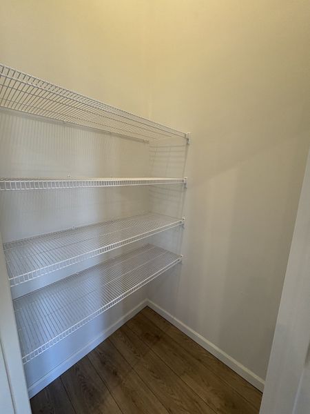 Spacious, unfurnished interior of a new home in Burton Farms, Smyrna (Image 7).