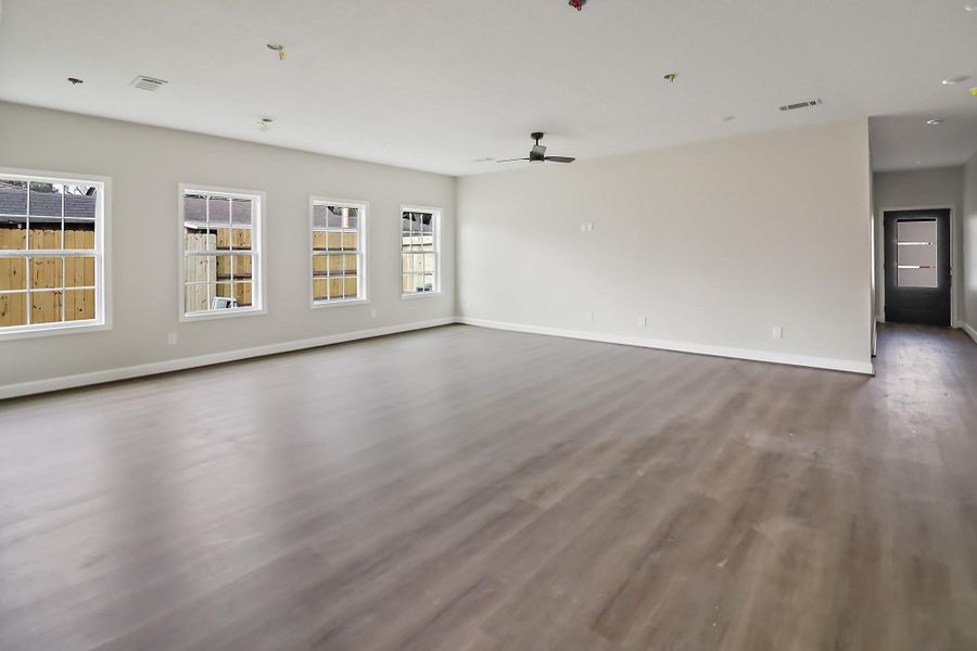 Spacious, unfurnished interior of a new home in , Crosby (Image 16).