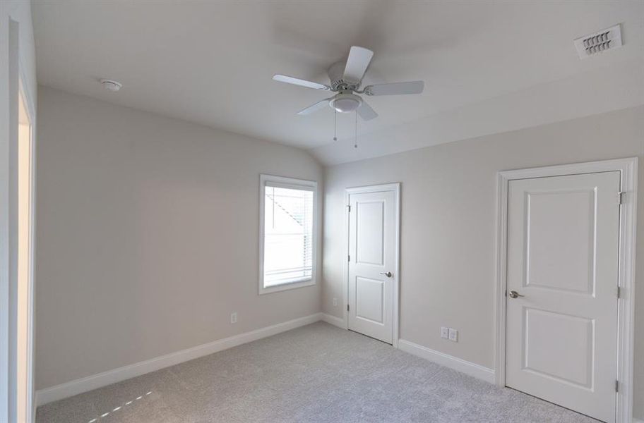 Spacious, unfurnished interior of a new home in Waterhaven, Cumming (Image 44).