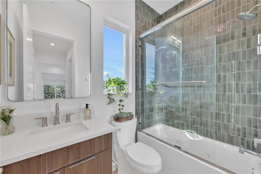 Furnished interior view inside a new home in , Sarasota (Image 75).