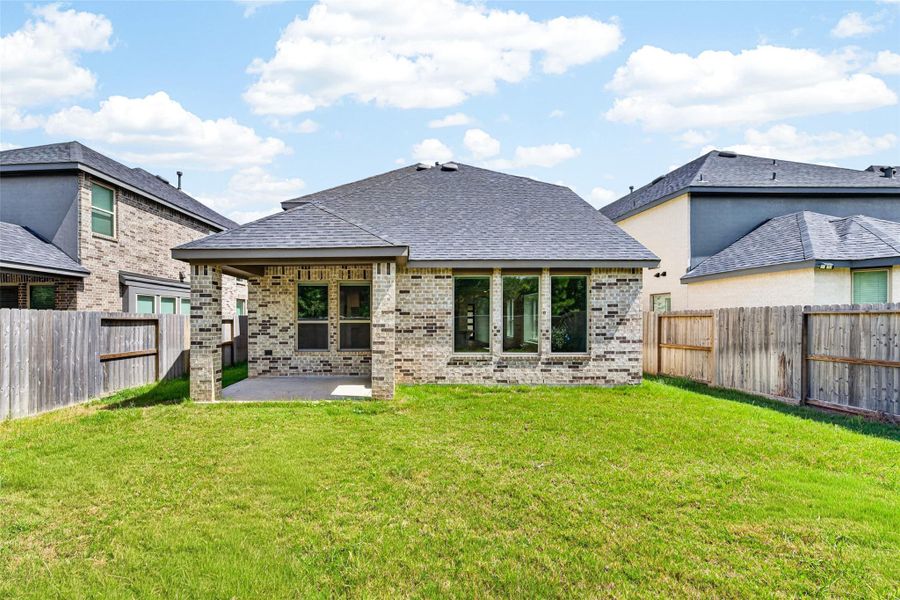 Exterior details and patio area of a home in Cross Creek Ranch: 40ft. lots, Fulshear (Image 24). Exterior details and patio area of a home in Cross Creek Ranch: 40ft. lots, Fulshear (Image 24).