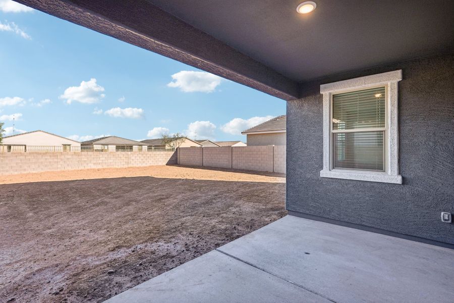 Covered patio. Finishes and options may vary.