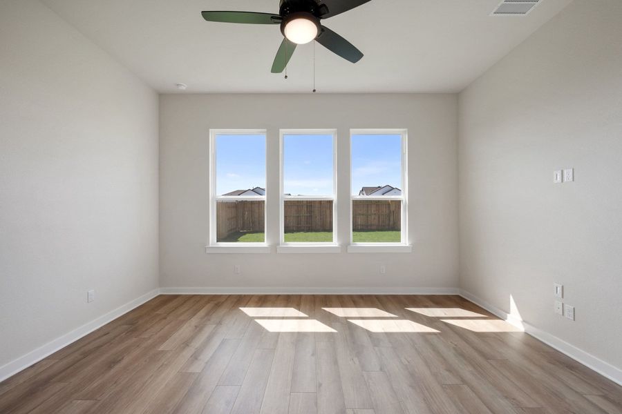 Spacious, unfurnished interior of a new home in Park Central, Georgetown (Image 19).